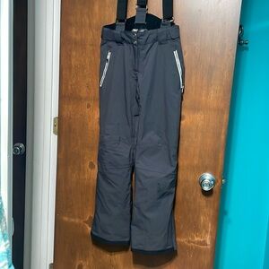 Women’s XS DARE2B Dark Gray Ski Pants with Suspenders and Zip Pockets